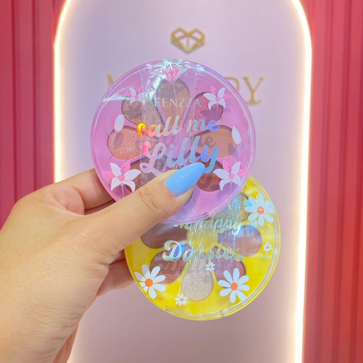 Paleta de Sombras Call Me Lilly e Oh happy Daisies- Fenzza