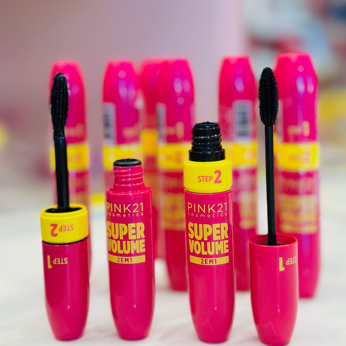 Máscara Para Cílios Super Volume 2 em 1 - Pink 21