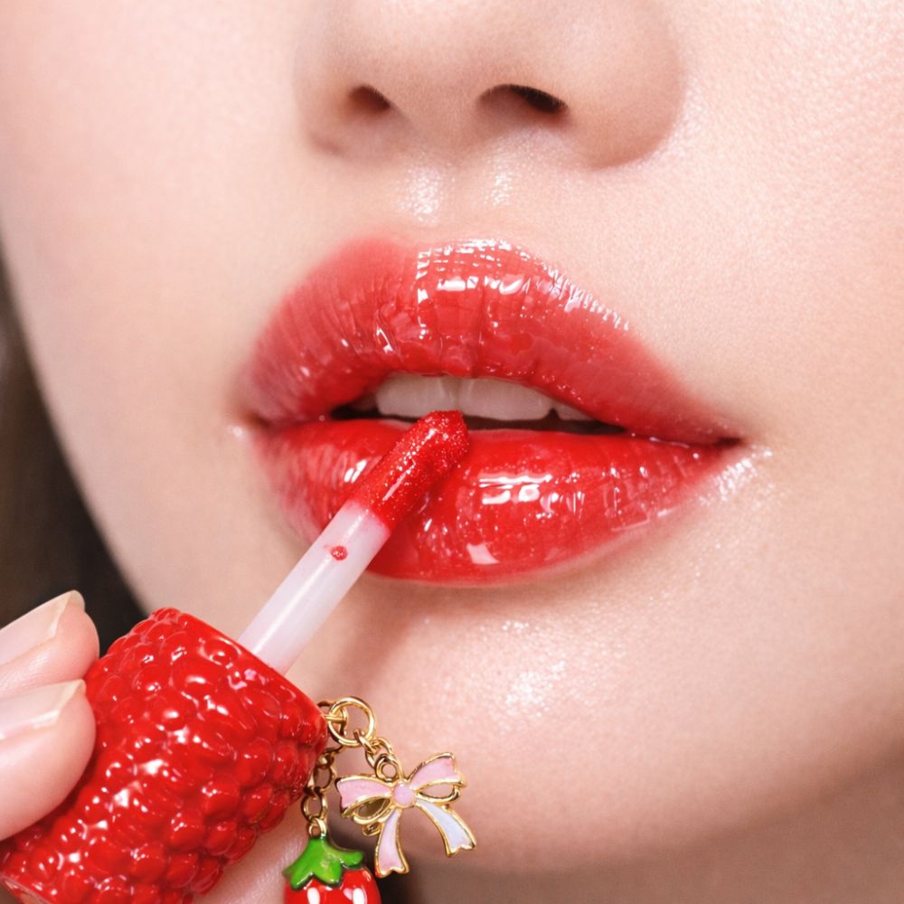 Gloss Chaveiro Com Pigente Morango - Criarbelle