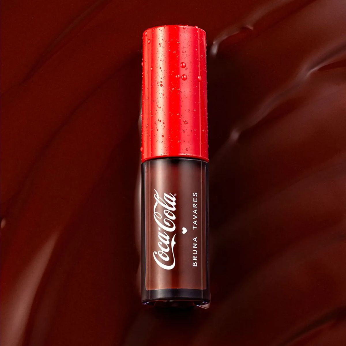 BT Lip Gloss Sérum Coca-cola - Bruna Tavares